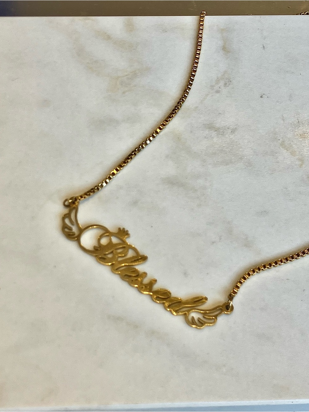 Gold Script Nameplate Necklace - Personalized Women's Jewelry